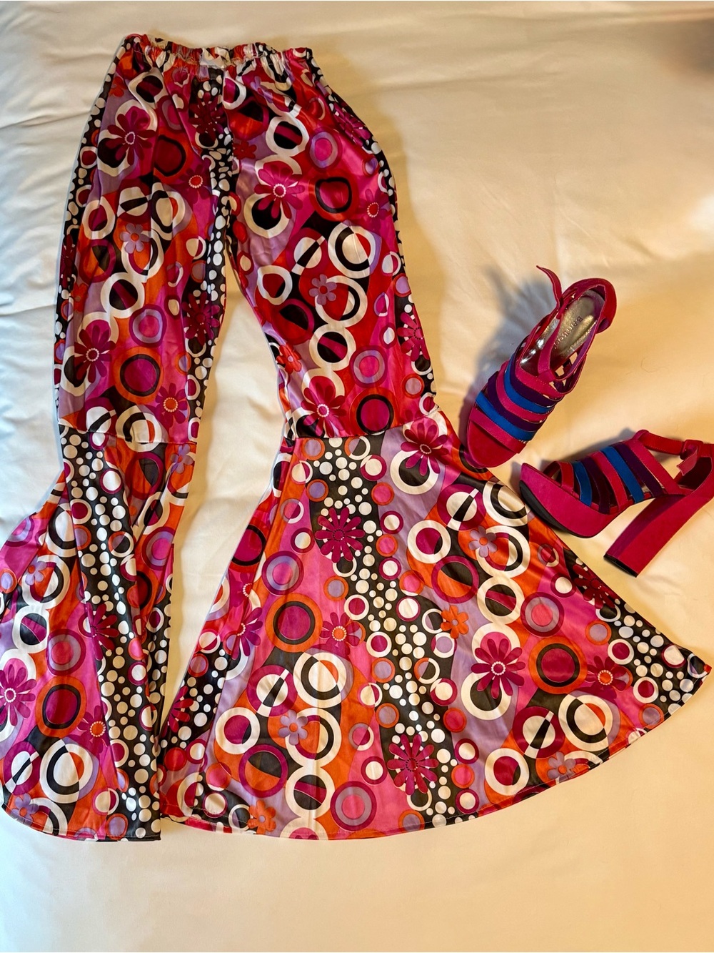 60s 70s Groovy Hippie Bell Bottom Costume S/M + Size 8 Platform Heels Halloween